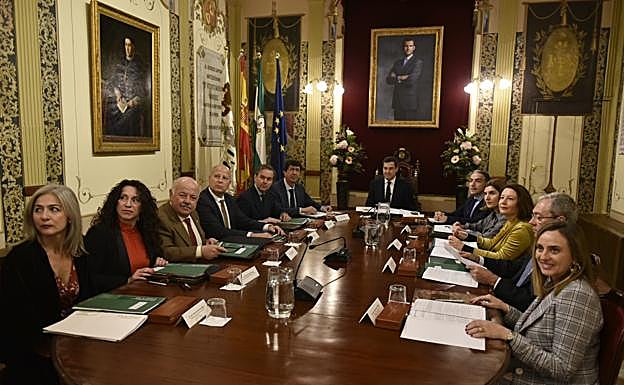 Consejo de Gobierno, esta mañana en Antequera. Foto: Antonio Guerrero