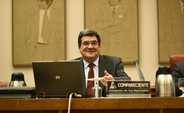 Comparecencia en el Congreso del presidente de la AIReF, José Luis Escrivá.