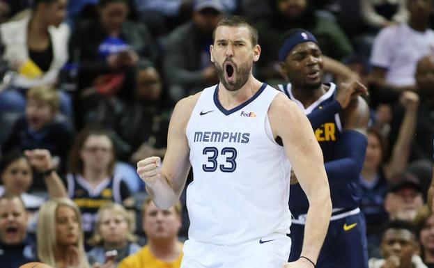 Marc Gasol celebra una canasta. 