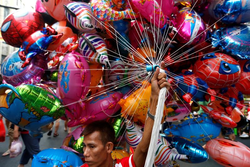 Las celebraciones y pasacalles inundaron las calles de diversos lugares de Asia, como Birmania, Tailandia o la misma China