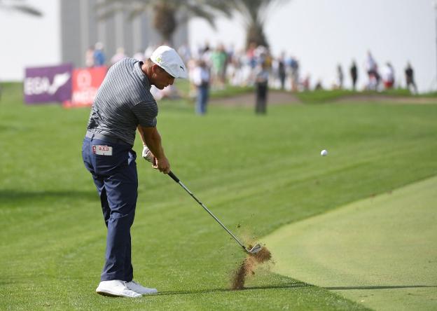 La Costa del Sol vive durante el invierno su temporada alta de golf gracias a la climatología suave de la zona mediterránea. :: EFE