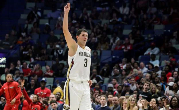 Mirotic en un partido con los Pelicans esta temporada. 