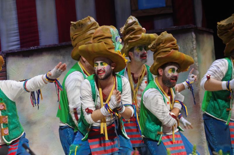 Tercer premio en comparsa: 'Los fabulosos'.