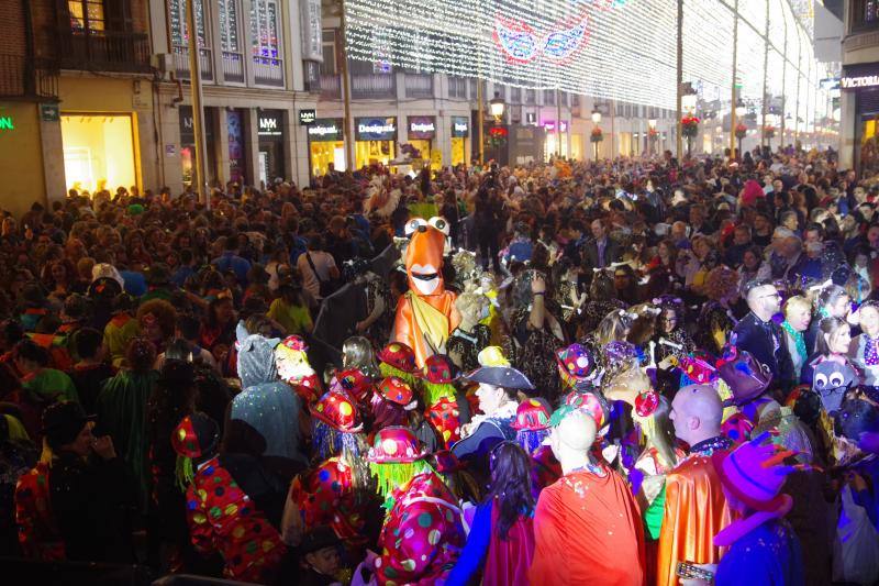 El Centro acoge el pasacalles de los Dioses, la Batalla de las Flores y #yomedisfrazo 