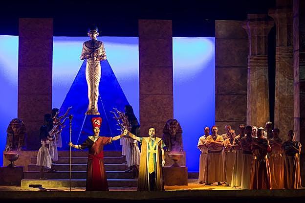 Un momento de la ópera. :: daniel pérez
