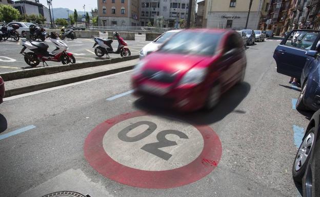 La DGT quiere aprobar la bajada de velocidad a 30 km/h en las ciudades antes de las elecciones