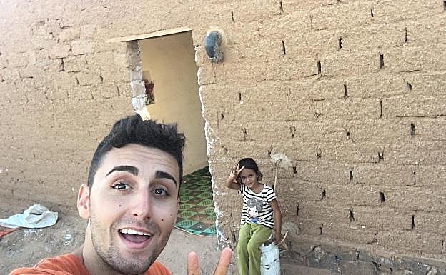 Alejandro, en un campamento de refugiados.