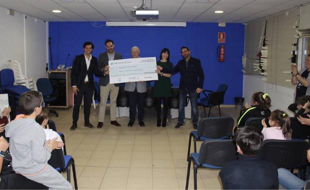 Entrega del Bote Solidario