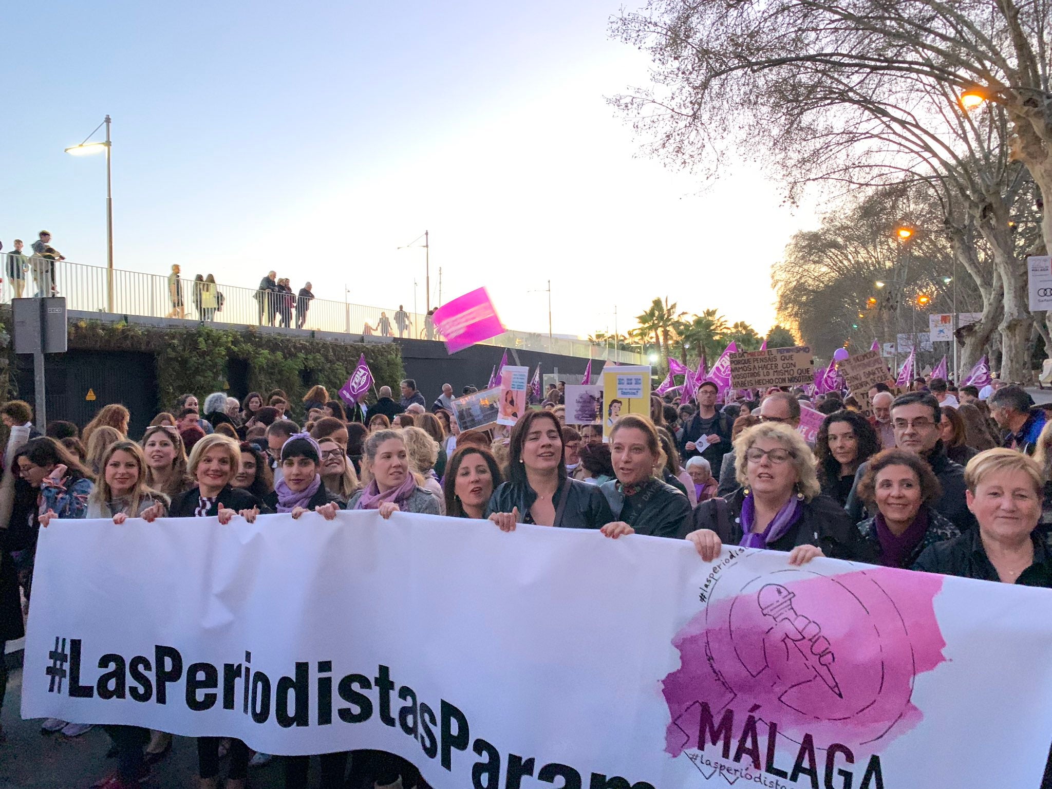 Fotos: Miles de personas recorren el Centro en la manifestación matutina del 8M