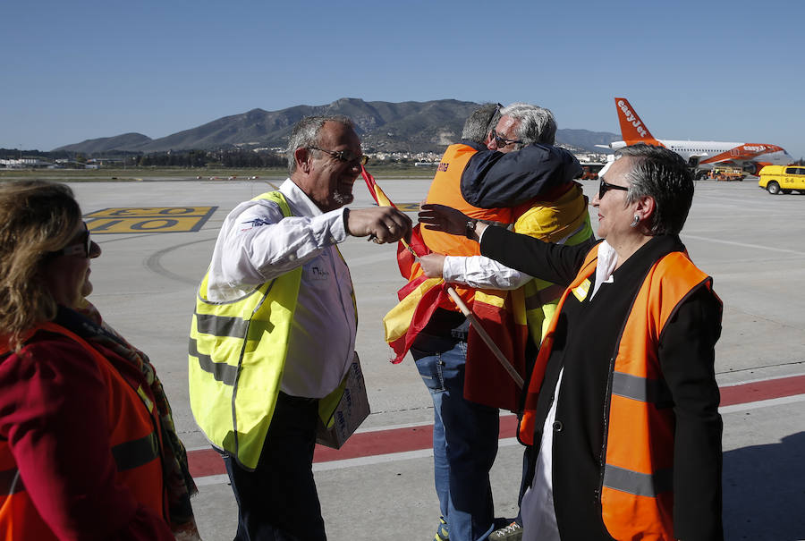 La jornada ha estado jmarcada por la emoción y, de nuevo, por el arrojo de dos hombres:Ignacio Gil y Francisco Cuevas, del Real AeroClub de Málaga