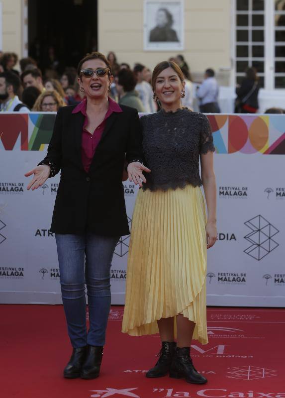 El cine en español se da cita estos días en Málaga. Así está siendo la alfombra del certamen.