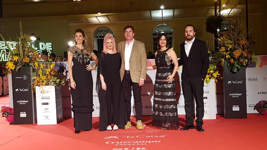 El cine en español se da cita estos días en Málaga. Así está siendo la alfombra del certamen.