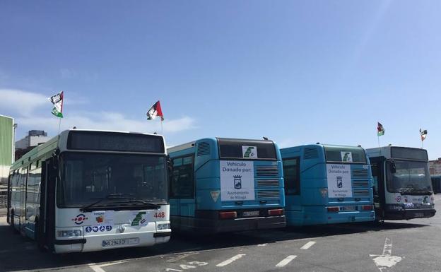 Cuatro autobuses con sello malagueño ponen rumbo al Sáhara