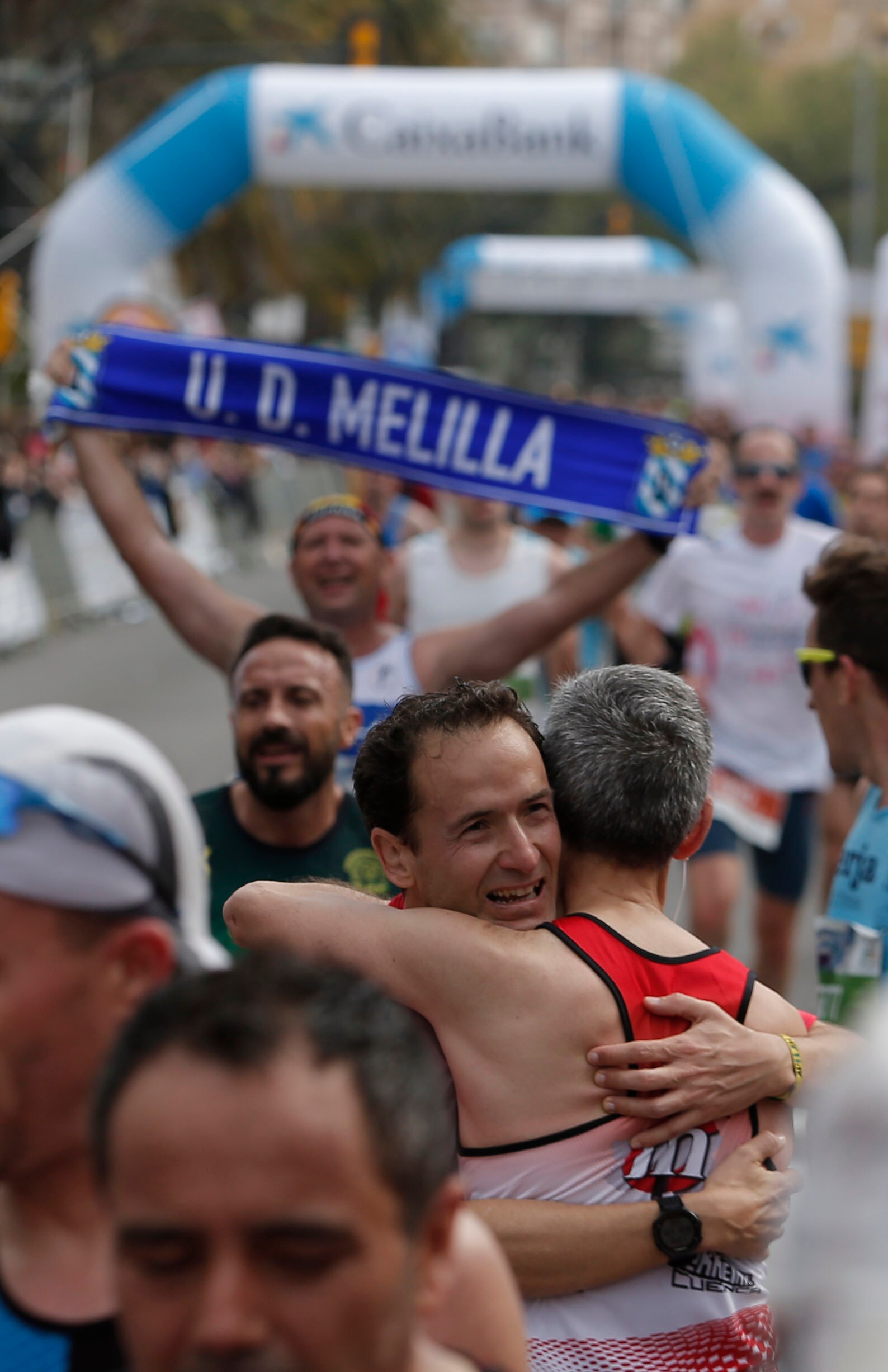 Mucho ambiente y color han llenado hoy las calles del centro de Málaga en la Media Maratón Teatro Soho Caixabank Ciudad de Málaga 2019