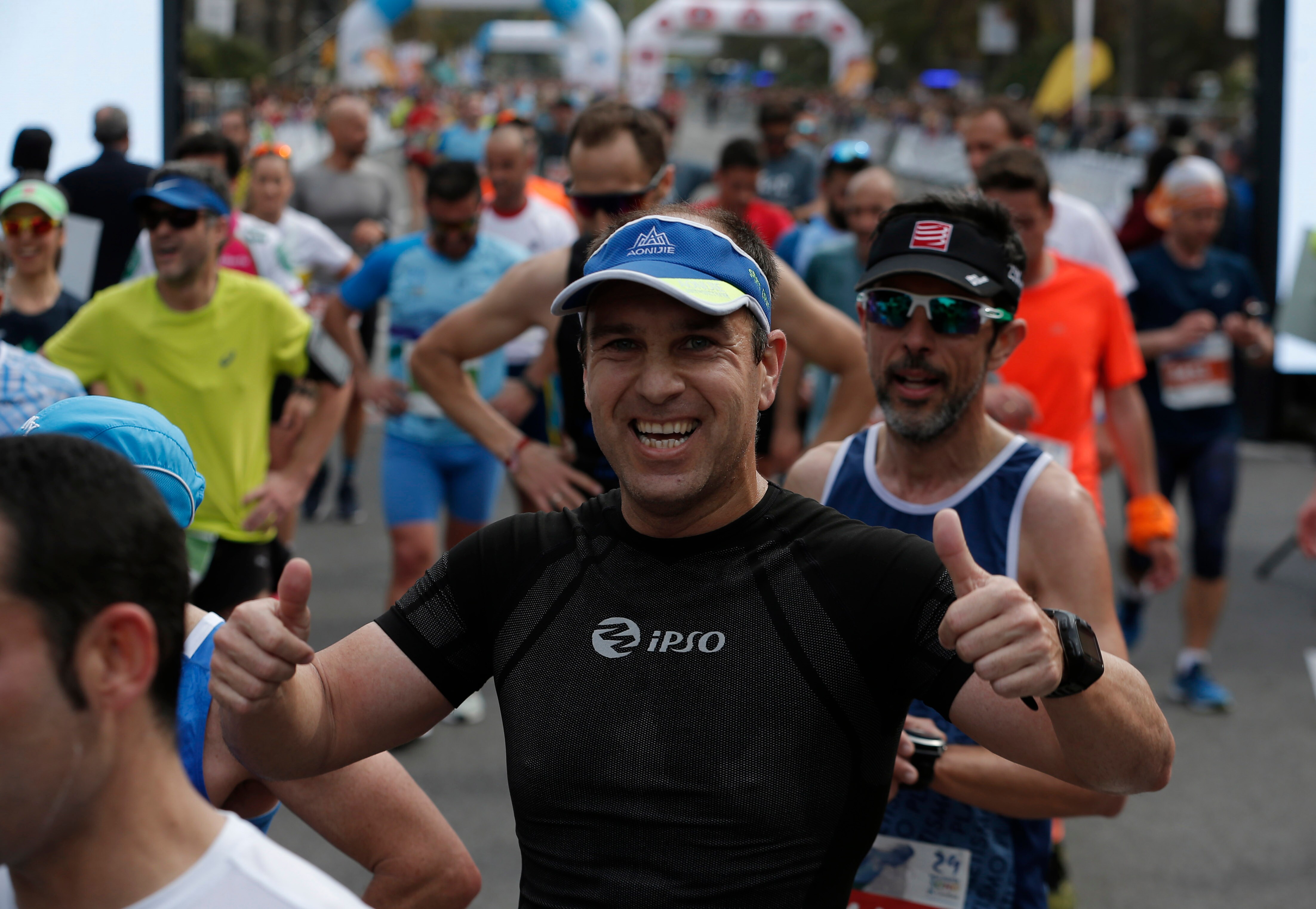 Mucho ambiente y color han llenado hoy las calles del centro de Málaga en la Media Maratón Teatro Soho Caixabank Ciudad de Málaga 2019