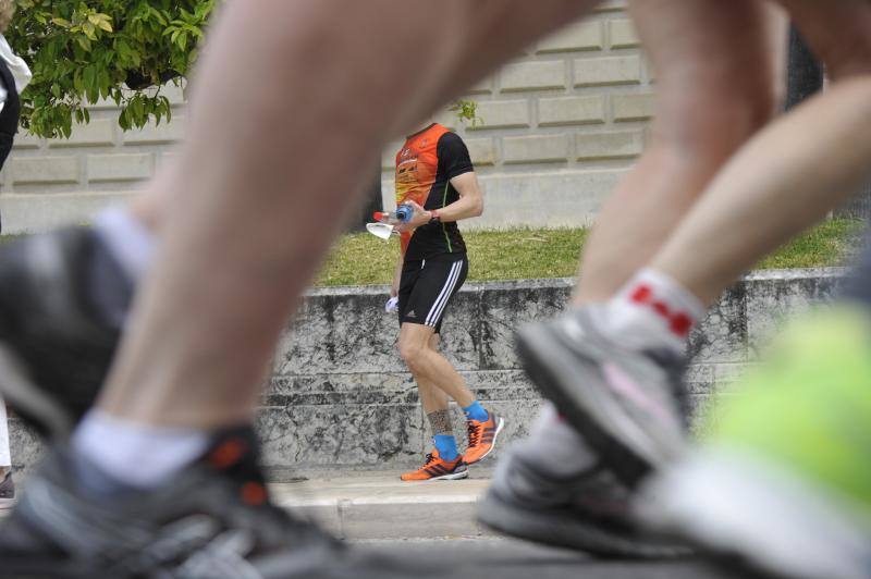 Más de 7.500 corredores participan en la 29ª edición de la Media Maratón Ciudad de Málaga.