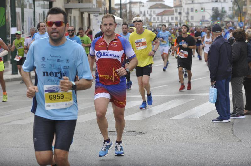 Más de 7.500 corredores participan en la 29ª edición de la Media Maratón Ciudad de Málaga.