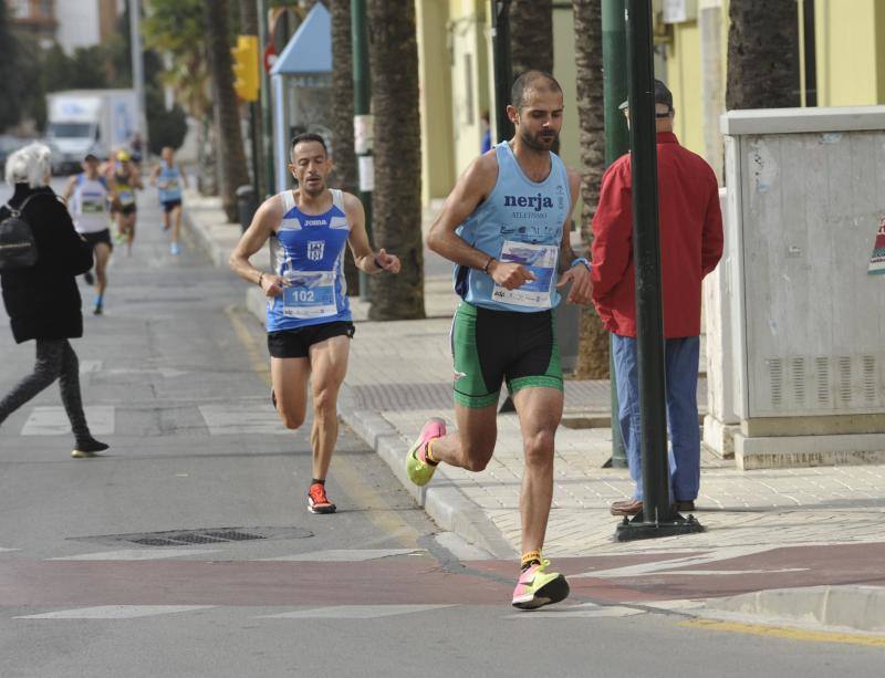 Más de 7.500 corredores participan en la 29ª edición de la Media Maratón Ciudad de Málaga.