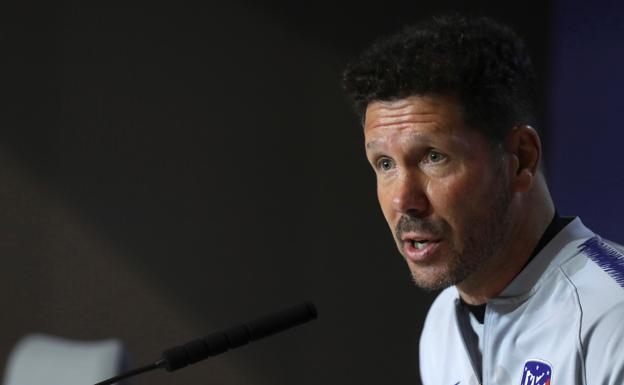 Simeone: «Confío a muerte en Costa y deseo, quiero, espero, que siga el año que viene»