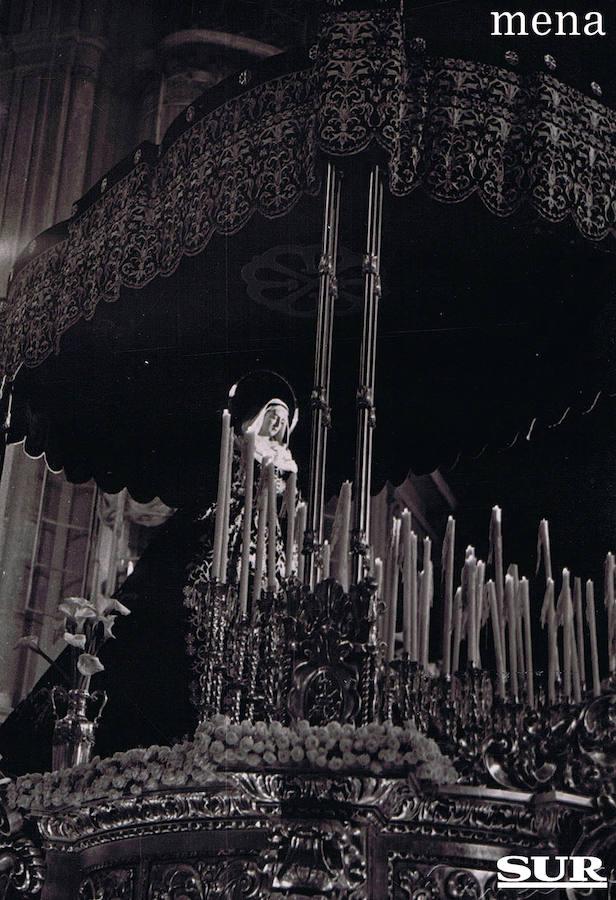 La talla de la Virgen de la Soledad fue sustituida por la Dolorosa en 1945