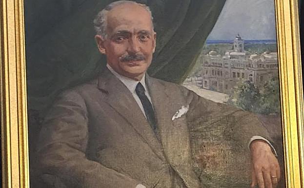 El alcalde y arquitecto del edificio de la Casona, Fernando Guerrero Strachan. 