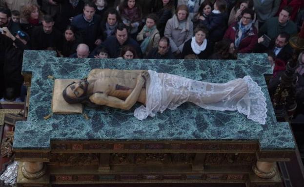 Qué momentos no hay que perderse del Viernes Santo 2019 en Málaga