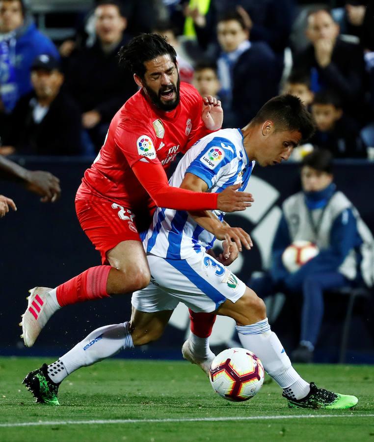 Butarque vivió una noche de emociones con la visita del Real Madrid, que jugó su primer partido de esta Liga en lunes.