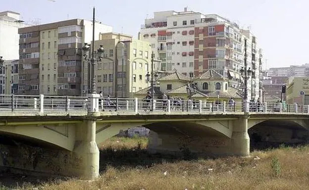 Imagen de archivo del Puente de Armiñán, donde sucedieron los hechos.