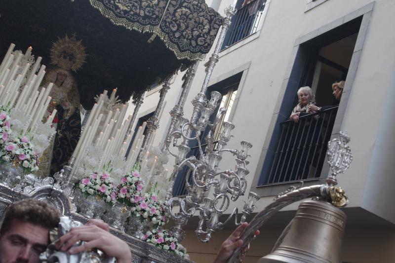 Las fotos de las cofradías del Jueves Santo: Sagrada Cena, Santa Cruz, Viñeros, Vera Cruz, Zamarrilla, Mena, Misericordia, Esperanza.