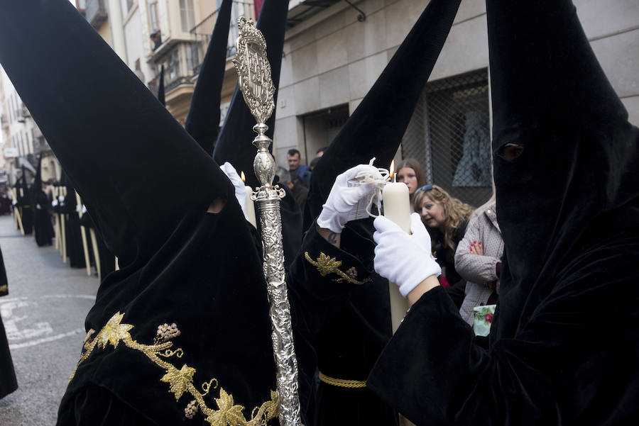 Las fotos de las cofradías del Jueves Santo: Sagrada Cena, Santa Cruz, Viñeros, Vera Cruz, Zamarrilla, Mena, Misericordia, Esperanza.