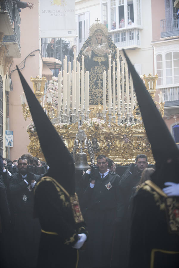 Las fotos de las cofradías del Jueves Santo: Sagrada Cena, Santa Cruz, Viñeros, Vera Cruz, Zamarrilla, Mena, Misericordia, Esperanza.