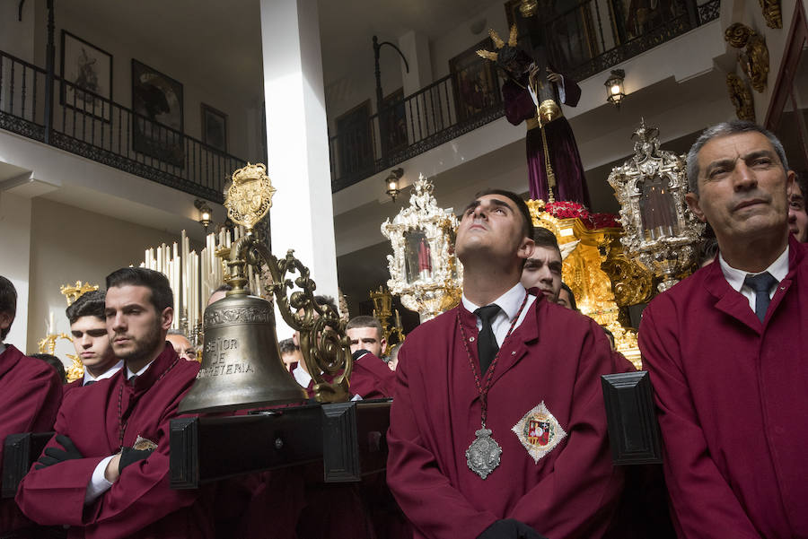 Las fotos de las cofradías del Jueves Santo: Sagrada Cena, Santa Cruz, Viñeros, Vera Cruz, Zamarrilla, Mena, Misericordia, Esperanza.