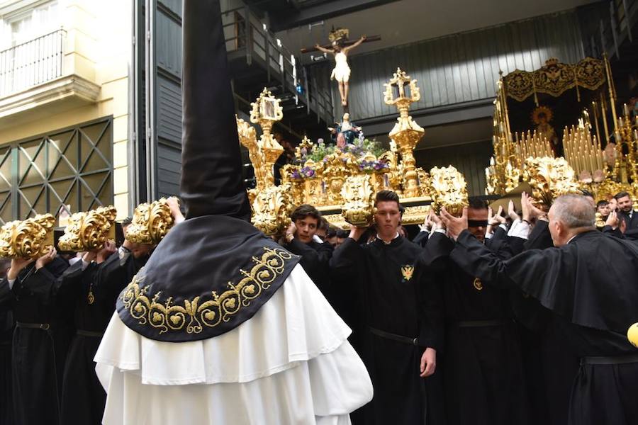 Los cortejos procesionales de Monte Calvario, Descendimiento, Dolores de San Juan, Amor, Traslado, Piedad, Sepulcro y Servitas