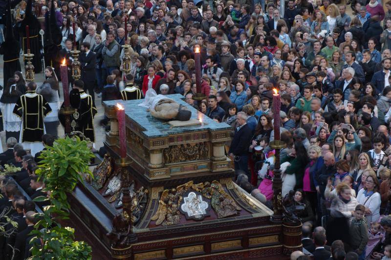 Los cortejos procesionales de Monte Calvario, Descendimiento, Dolores de San Juan, Amor, Traslado, Piedad, Sepulcro y Servitas