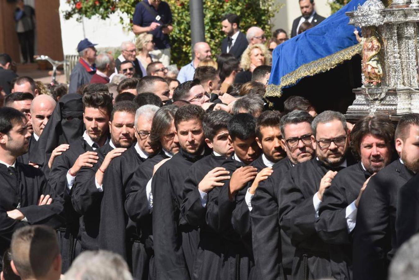 Las fotos de las cofradías del Viernes Santo: Monte Calvario en procesión