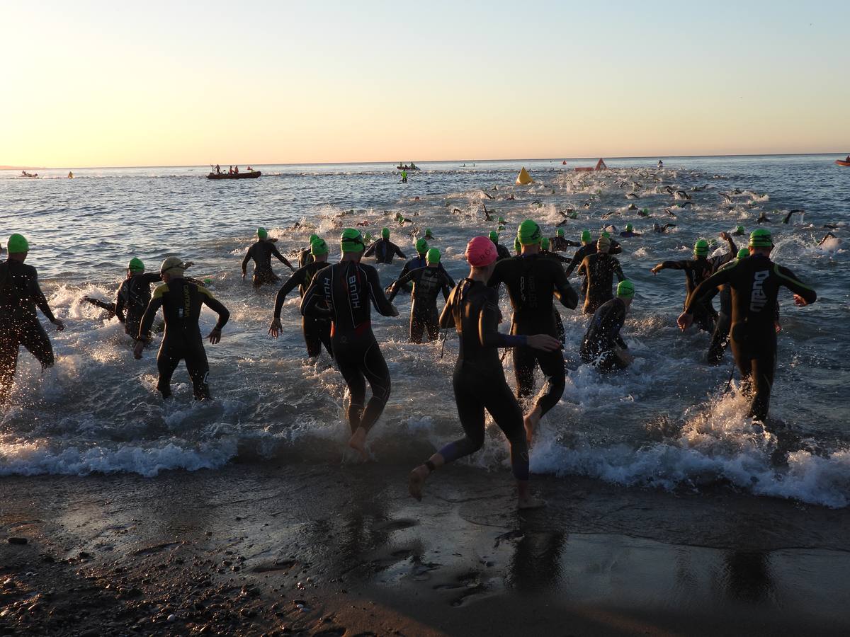 Triatletas de todo el mundo participan en la segunda edición del Ironman 70.3 de Marbella