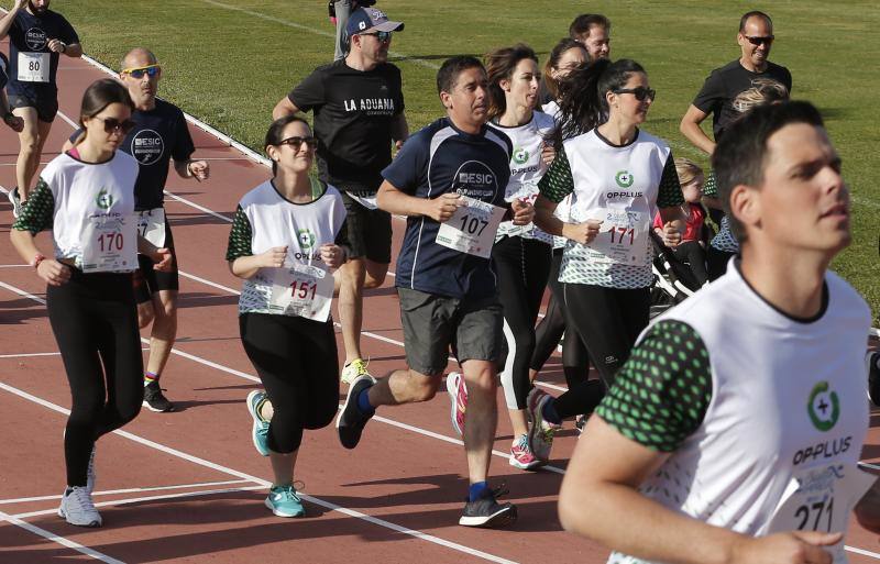 Éxito rotundo en la segunda edición de la Carrera de Empresas organizada por la La escuela de Marketing y Negocios ESIC y SUR que se celebró este miércoles 1 de mayo en Torremolinos con cerca de 500 participantes.