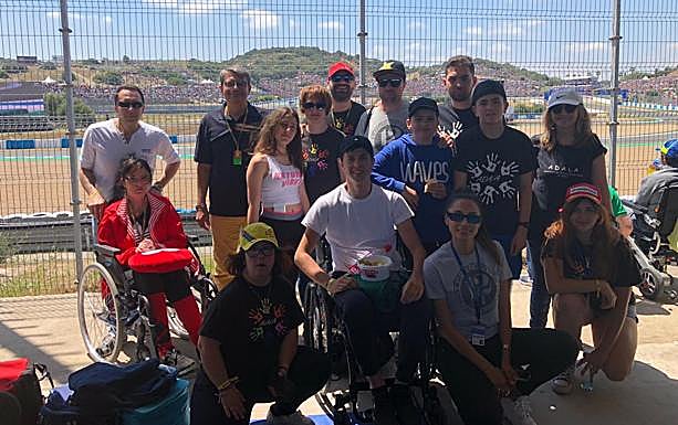 La asociación Adala de Alameda, en las entrañas del circuito de Jerez