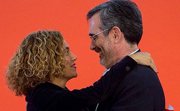 Meritxell Batet y Manuel Cruz en un mitin en Barcelona este domingo.