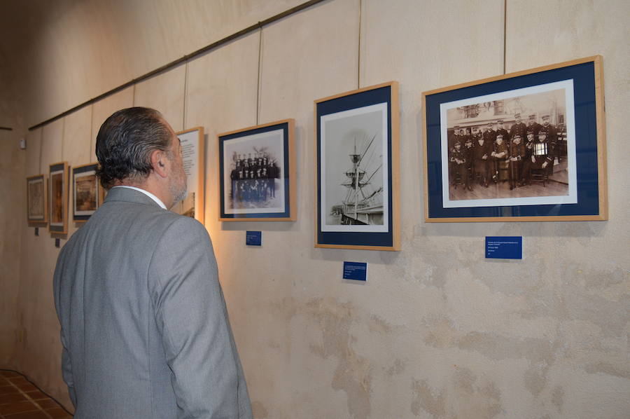 La muestra recoge 75 imágenes sobre el recorrido de la Marina española desde la Revolución Industrial hasta la fecha