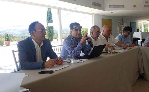 Enrique Colilles, Xavier Equihua, Juan Antonio Reyes y Benjamín Faulí, ayer. 