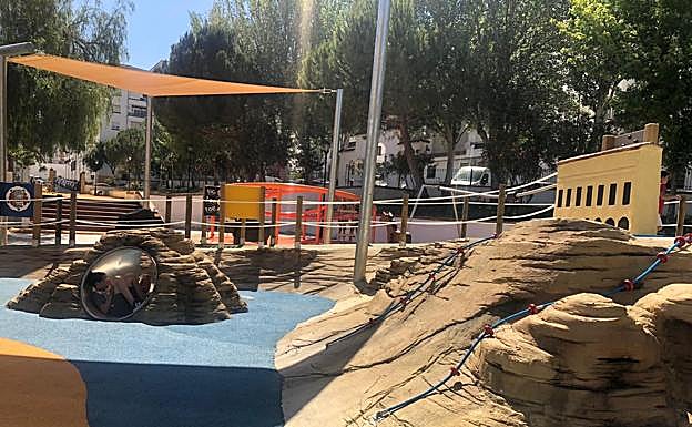 El parque reproduce en miniatura enclaves emblemáticos de la localidad.