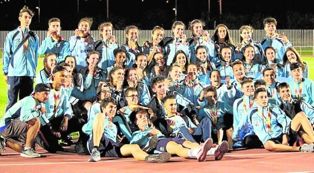 El Cueva de Nerja-UMA, doble subcampeón de España en categoría júnior por equipos