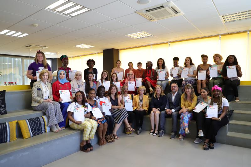 Treinta mujeres, estudiantes africanas y alumnas de la UMA, han compartido durante los últimos tres días en el espacio Link by UMA el programa 'Genera'.