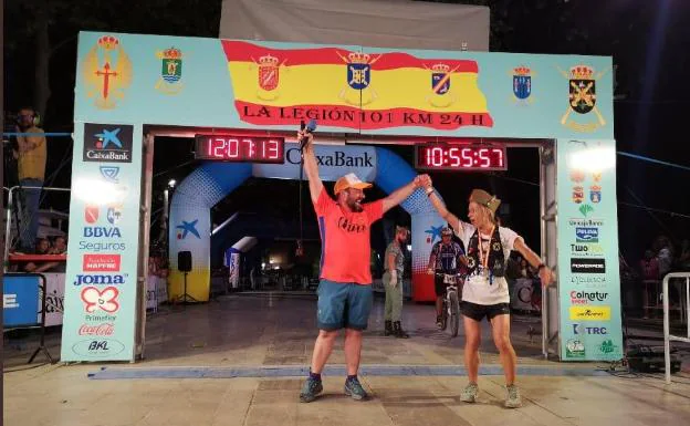 Cerván, en su llegada a la meta de los 101 kilómetros de Ronda este año. 