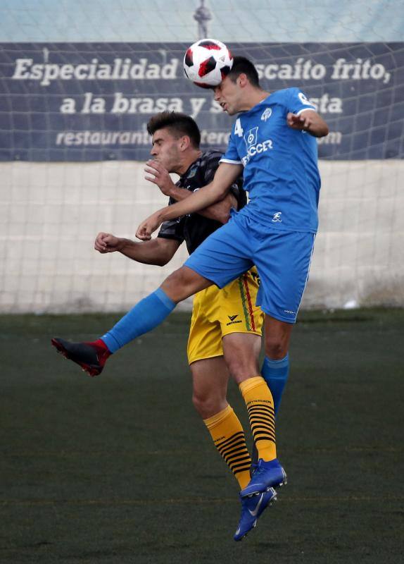 El equipo malagueño comienza la segunda eliminatoria de ascenso a Segunda B con victoria