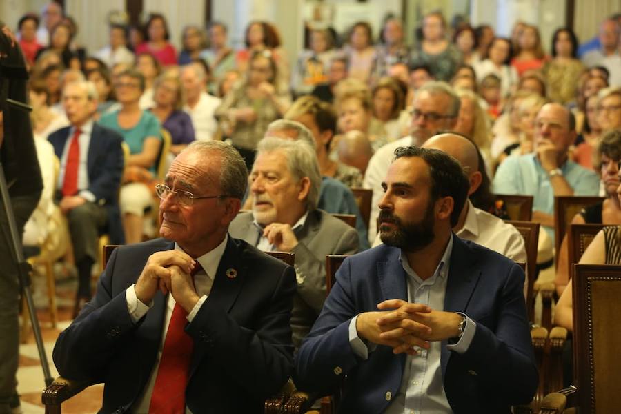 La actriz Nuria Espert y la sobrina del poeta Federico García Lorca, Laura García Lorca, en la primera jornada del ciclo '92 años de la Generación del 27', un acto de organizado por la Fundación Manuel Alcántara en colaboración con la Fundación Cajasol.