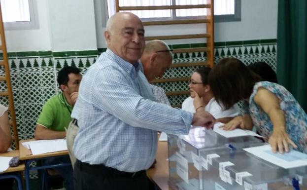 El candidato del PP en Alcaucín, Domingo Lozano 