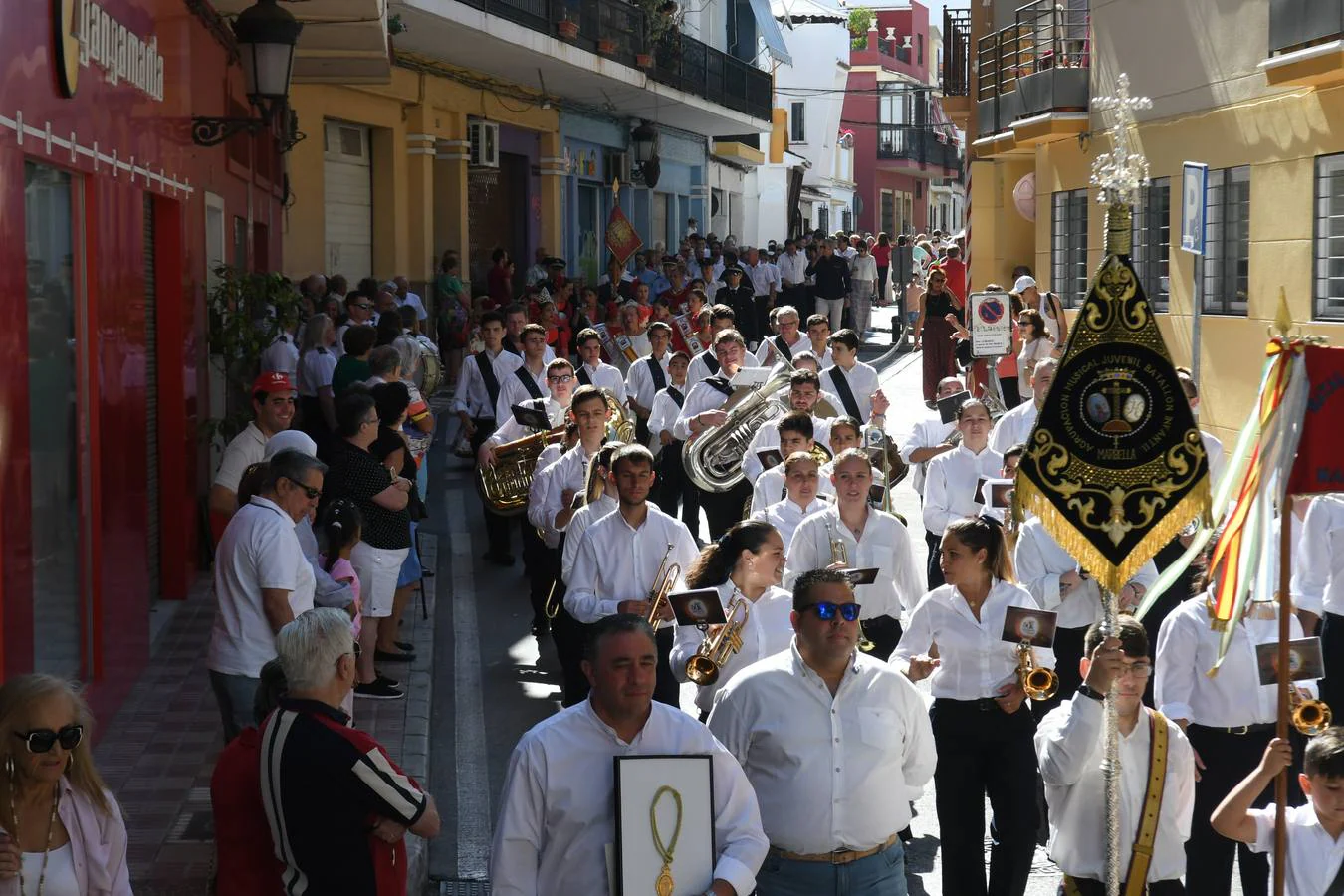 La procesión de San Bernabé de Marbella, en imágenes