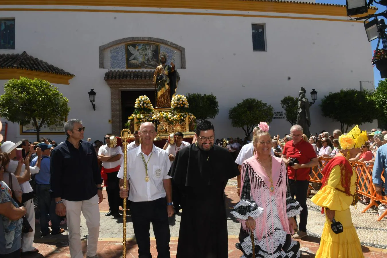 La procesión de San Bernabé de Marbella, en imágenes